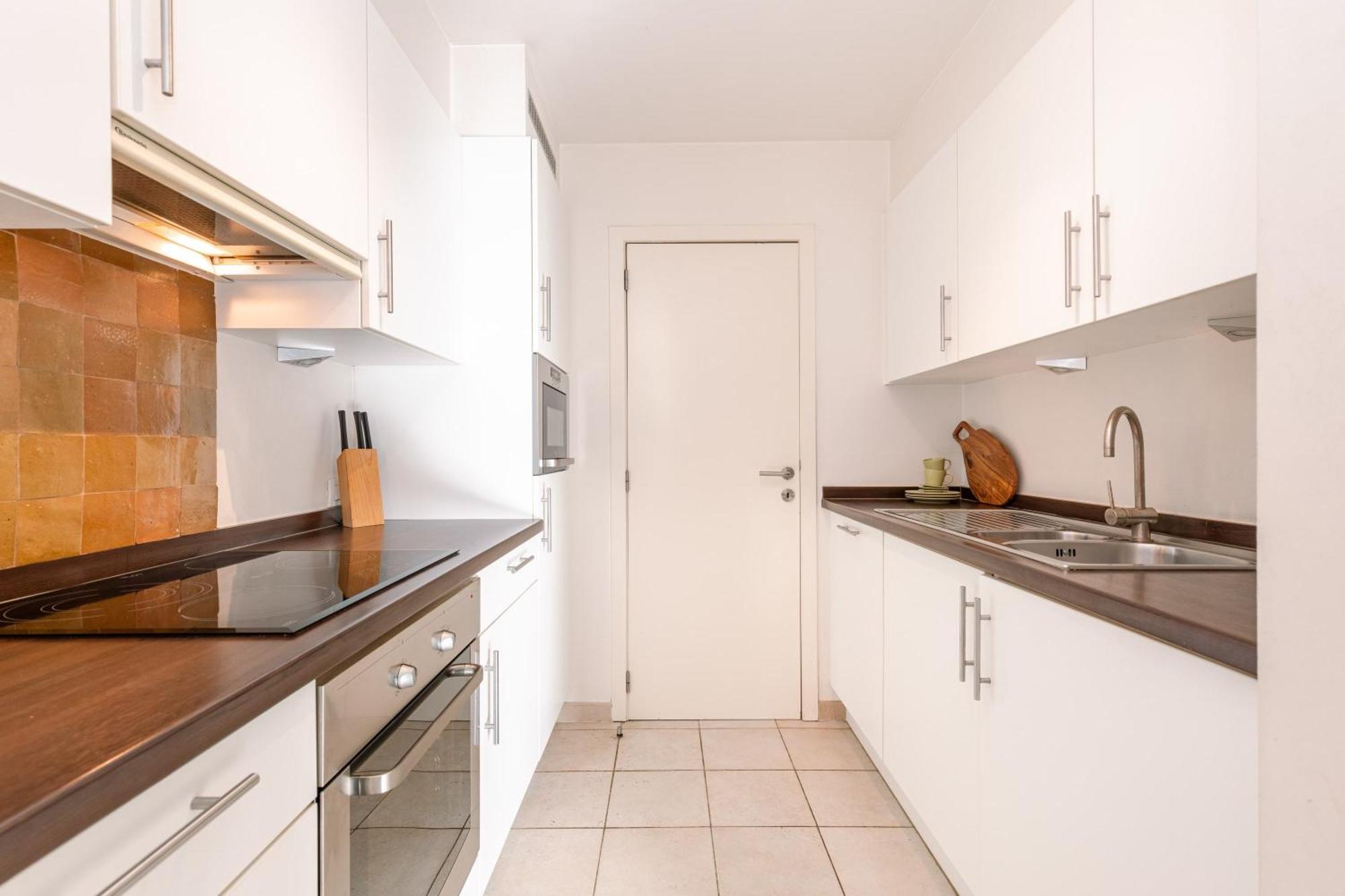 Charming Spacious Duplex Apt With Private Parking In Knokke Apartment Exterior photo